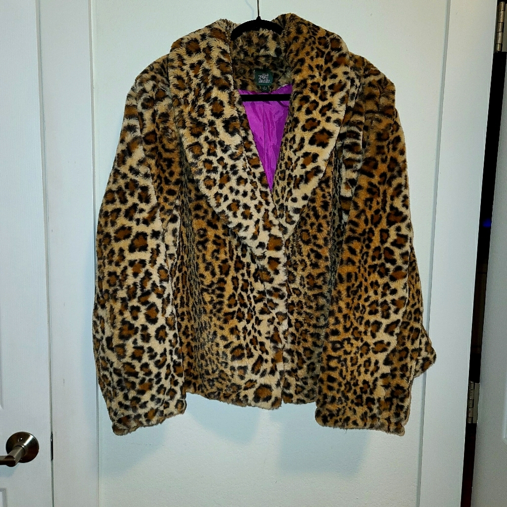 Faux Leopard Short Jacket